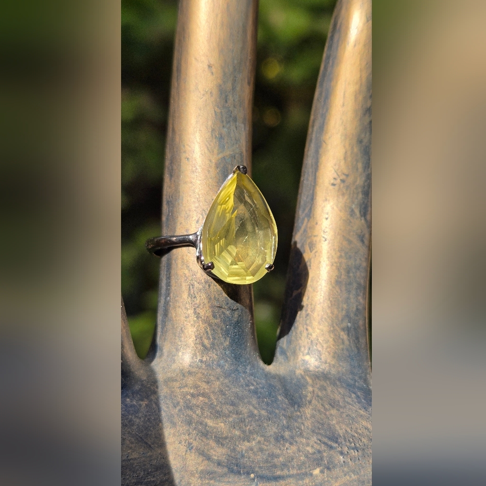 Yellow Quartz Natural HUGE 15K Sterling & Rhodium Ring Sz8 - Picture 5 of 9